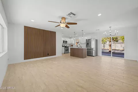 Living - 11625 N 20th Ave, Phoenix, AZ 85029 photo 1 of 6