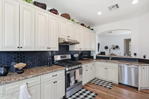 Kitchen - 3358 E Packard Dr, Gilbert, AZ 85298 photo 1 of 3