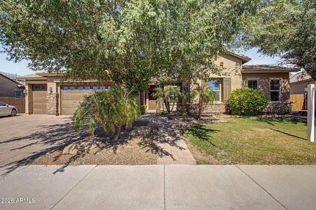 1681 S Sunset Dr, Chandler, AZ 85286