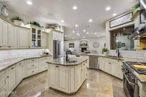 Kitchen - 3912 E Minton Cir, Mesa, AZ 85215 photo 3 of 4