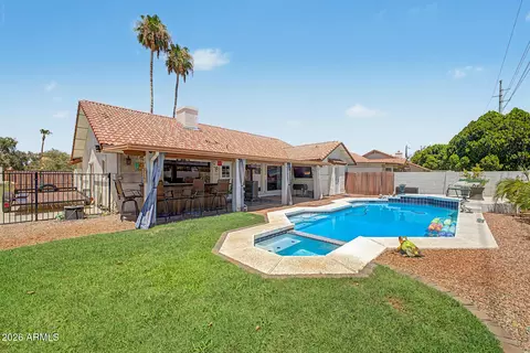 7519 W Mcrae Way, Glendale, AZ 85308
