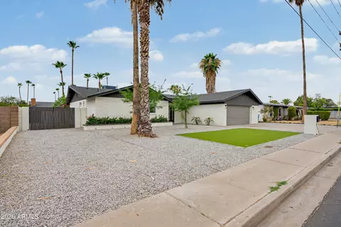 Exterior - 3117 E Sweetwater Ave, Phoenix, AZ 85032 photo 2 of 8