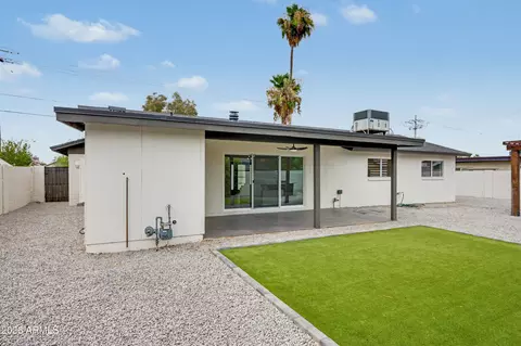 Exterior - 3117 E Sweetwater Ave, Phoenix, AZ 85032 photo 4 of 8