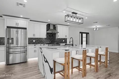 Kitchen - 3117 E Sweetwater Ave, Phoenix, AZ 85032 photo 4 of 6