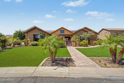 4122 W Oraibi Dr, Glendale, AZ 85308