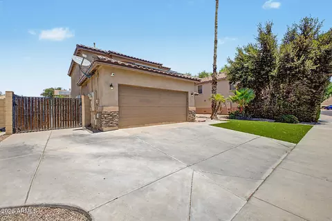 Exterior - 9054 E Oro Ave, Mesa, AZ 85212 photo 3 of 9