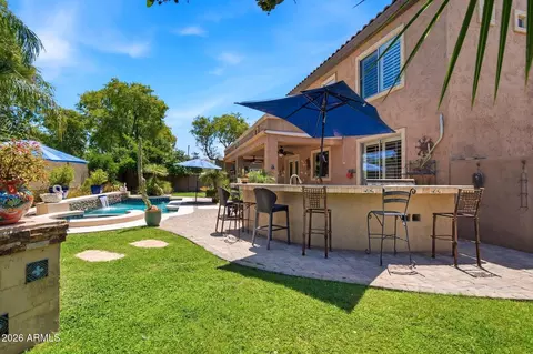 Exterior - 2310 W Red Range Way, Phoenix, AZ 85085 photo 7 of 12