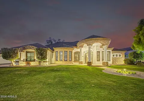 3510 E Dartmouth St, Mesa, AZ 85213