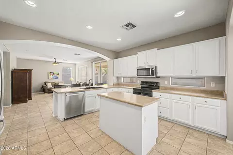 4081 E Megan Ct, Gilbert, AZ 85295 photo 8