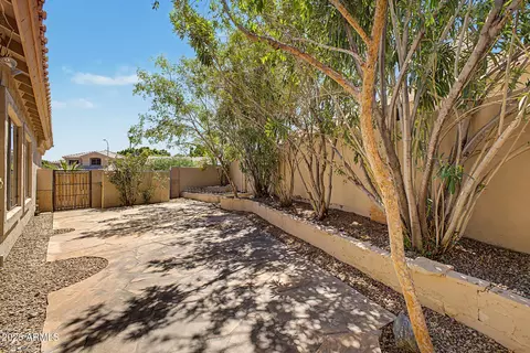 Exterior - 15608 S 7th St, Phoenix, AZ 85048 photo 12 of 14