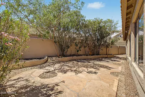 Exterior - 15608 S 7th St, Phoenix, AZ 85048 photo 13 of 14