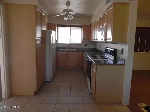 Kitchen - 5730 E Colby St, Mesa, AZ 85205 photo 1 of 3