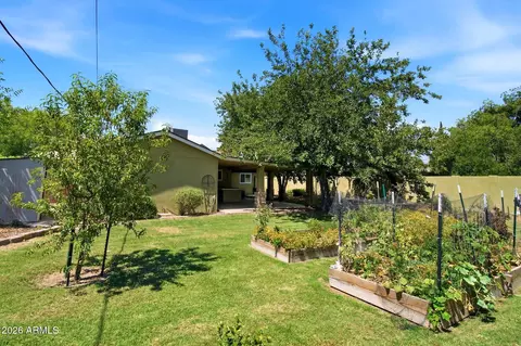 Exterior - 4045 E Cambridge Ave, Phoenix, AZ 85008 photo 3 of 5