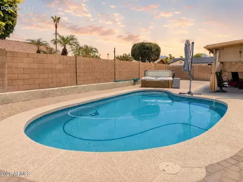 Exterior - 824 W 15th Ave, Apache Junction, AZ 85120 photo 4 of 5