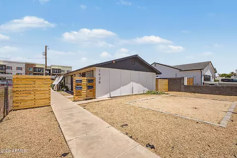 Exterior - 1438 E Adams St, Phoenix, AZ 85034 photo 1 of 8