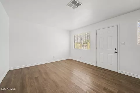 Living - 1438 E Adams St, Phoenix, AZ 85034 photo 2 of 2