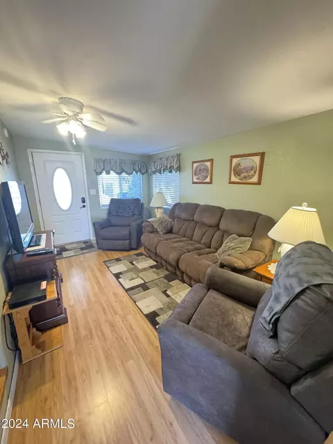 1541 W Yurok Cir, Apache Junction, AZ 85119 photo 4