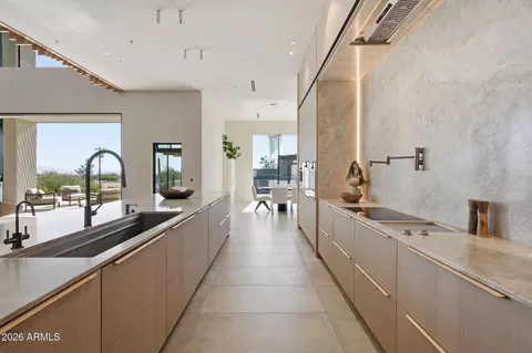 Kitchen - 4704 N 56th St, Phoenix, AZ 85018 photo 5 of 9