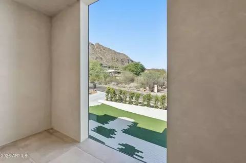 Entry Way - 4704 N 56th St, Phoenix, AZ 85018 photo 7 of 7
