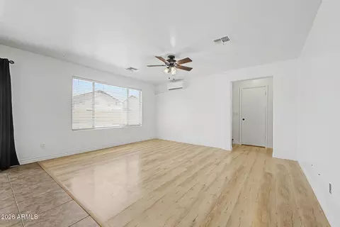 Living - 4732 W Ginger Ave, Coolidge, AZ 85128 photo 2 of 5