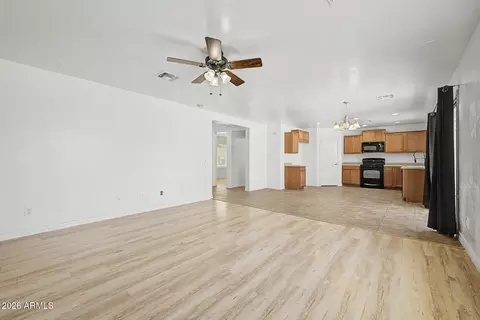 Living - 4732 W Ginger Ave, Coolidge, AZ 85128 photo 4 of 5