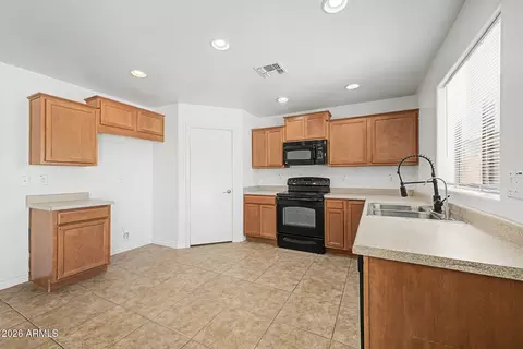 Kitchen - 4732 W Ginger Ave, Coolidge, AZ 85128 photo 2 of 4