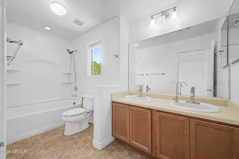 Bath - 4732 W Ginger Ave, Coolidge, AZ 85128 photo 2 of 4