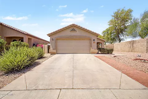 6906 W Phelps Rd, Peoria, AZ 85382