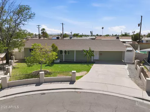 1621 W Dale Cir, Mesa, AZ 85201