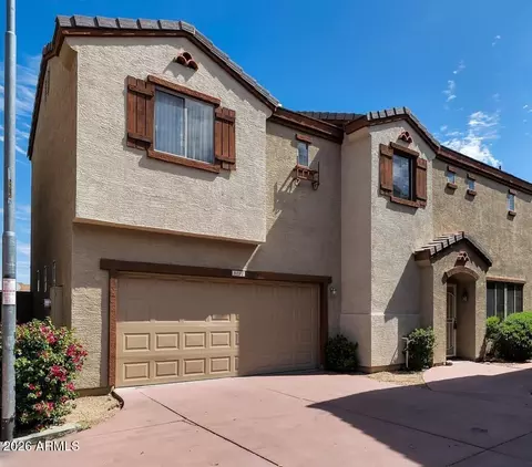 3038 W Sands Dr, Phoenix, AZ 85027