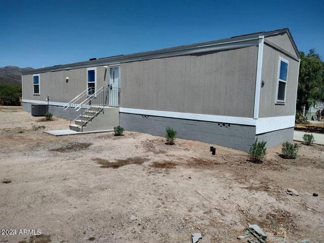 19500 E Gregory St #34, Black Canyon City, AZ 85324