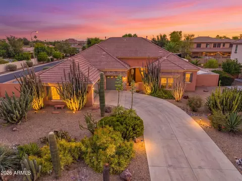 952 E Fieldstone Pl, Chandler, AZ 85249