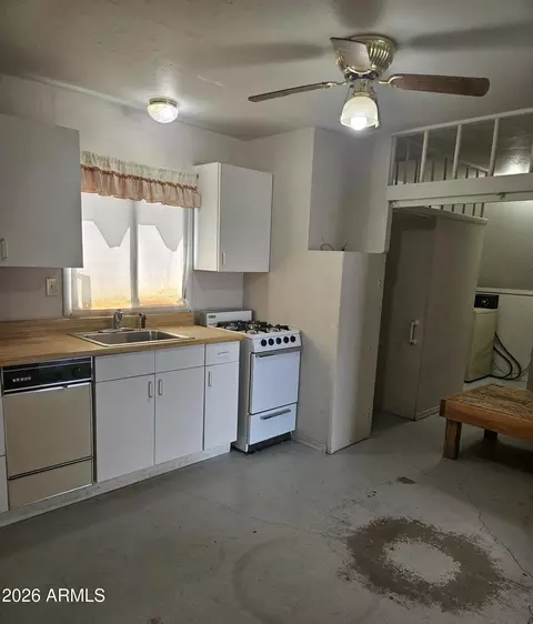 Other - 111 E Gila Dr, Douglas, AZ 85607 photo 29 of 38