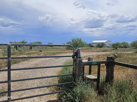 Other - 111 E Gila Dr, Douglas, AZ 85607 photo 3 of 38