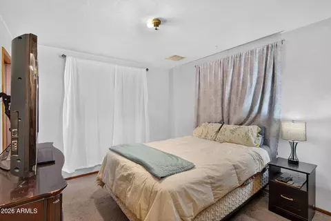 2038 W Palo Verde Dr, Phoenix, AZ 85015