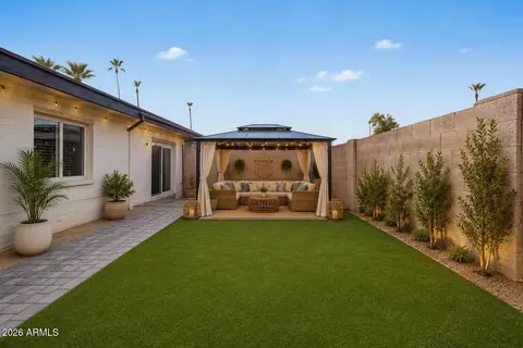 Exterior - 1988 E Oxford Dr, Tempe, AZ 85283 photo 8 of 17