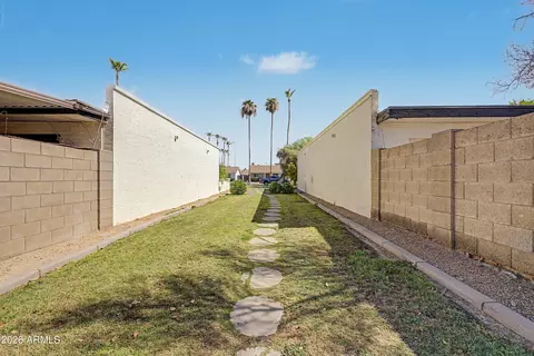 Exterior - 1988 E Oxford Dr, Tempe, AZ 85283 photo 14 of 17
