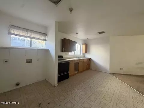 Kitchen - 492 W Euclid Ave, Globe, AZ 85501 photo 3 of 3