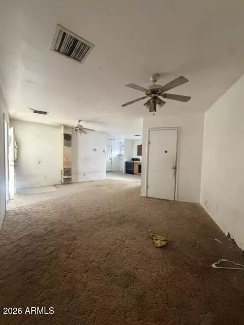 Living - 492 W Euclid Ave, Globe, AZ 85501 photo 6 of 7
