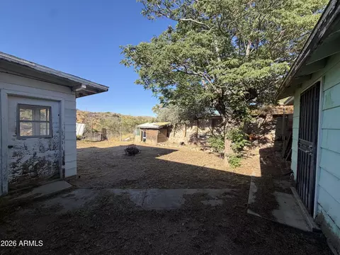 Exterior - 492 W Euclid Ave, Globe, AZ 85501 photo 3 of 4