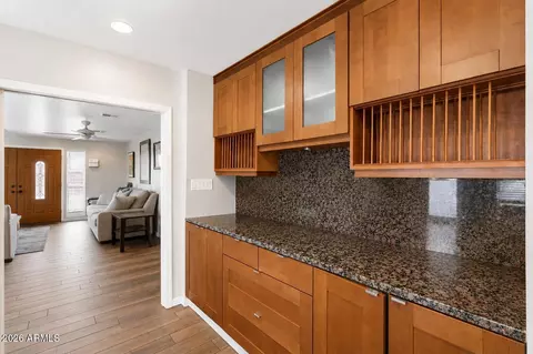 Kitchen - 2348 N 28th Pl, Phoenix, AZ 85008 photo 3 of 3