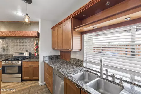Kitchen - 2348 N 28th Pl, Phoenix, AZ 85008 photo 1 of 3