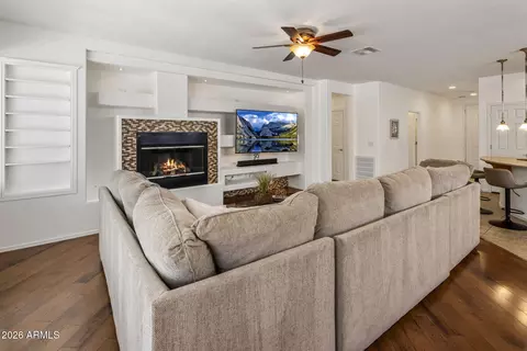 Living - 4637 E Narrowleaf Dr, Gilbert, AZ 85298 photo 1 of 1
