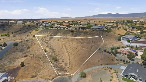 1299 N Oxbow Dr #997, Dewey, AZ 86327