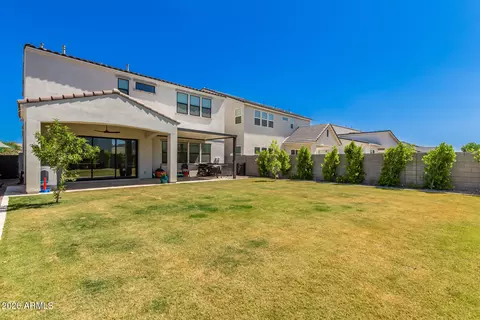 Exterior - 10115 E Thunderbolt Ave, Mesa, AZ 85212 photo 7 of 8