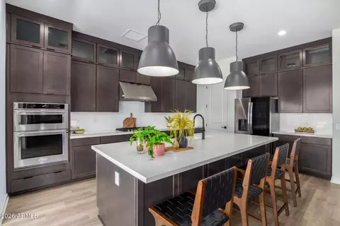 Kitchen - 10115 E Thunderbolt Ave, Mesa, AZ 85212 photo 2 of 5