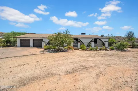 2621 E South Mountain Ave, Phoenix, AZ 85042