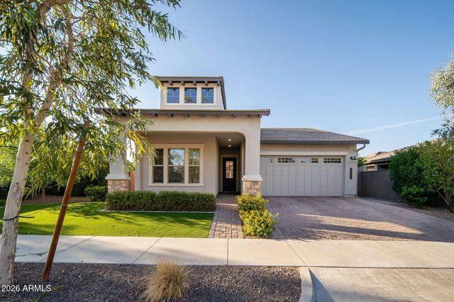 1937 W Chisum Trl, Phoenix, AZ 85085
