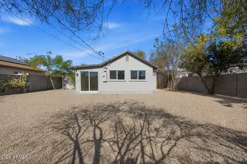 Exterior - 4416 N 22nd Dr, Phoenix, AZ 85015 photo 3 of 4