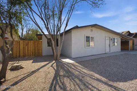 Exterior - 4416 N 22nd Dr, Phoenix, AZ 85015 photo 2 of 4